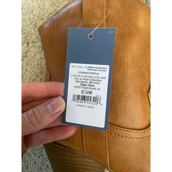 Universal Thread Boots Womens Size 5.5W NEW Western Cowgirl Country Booties - Picture 4 of 10